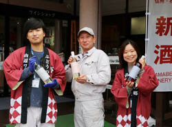 山辺ワイナリーが新酒をお披露目　甘口・辛口6銘柄が販売スタート