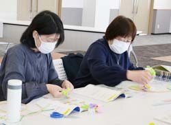 生活指導普及員地区別研修会を開催　活動の活性化を
