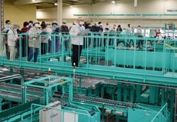 新選果機内覧会　より一層の選果能力向上を