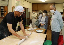 地域にあたたかい輪を広げよう　町内公民館で催しを開催