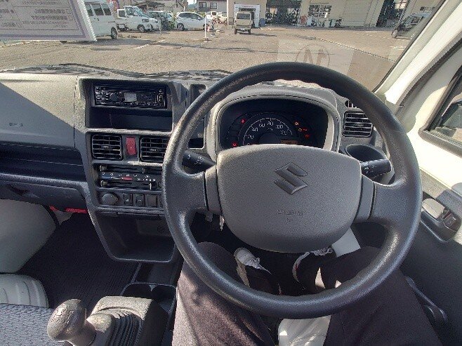 軽トラック 4WD MT:写真3