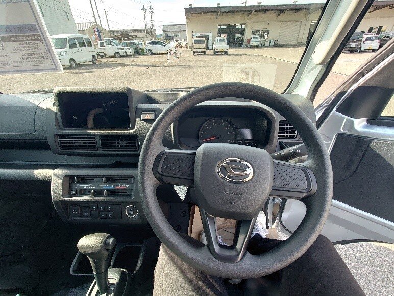 軽トラック 4WD A/T:写真3